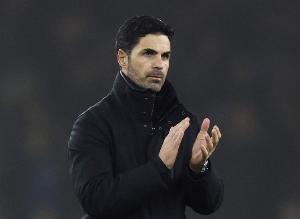 开云APP下载-阿尔特塔对曼联已取得8场胜利，在对阵的英超球队里胜场仅次狼队