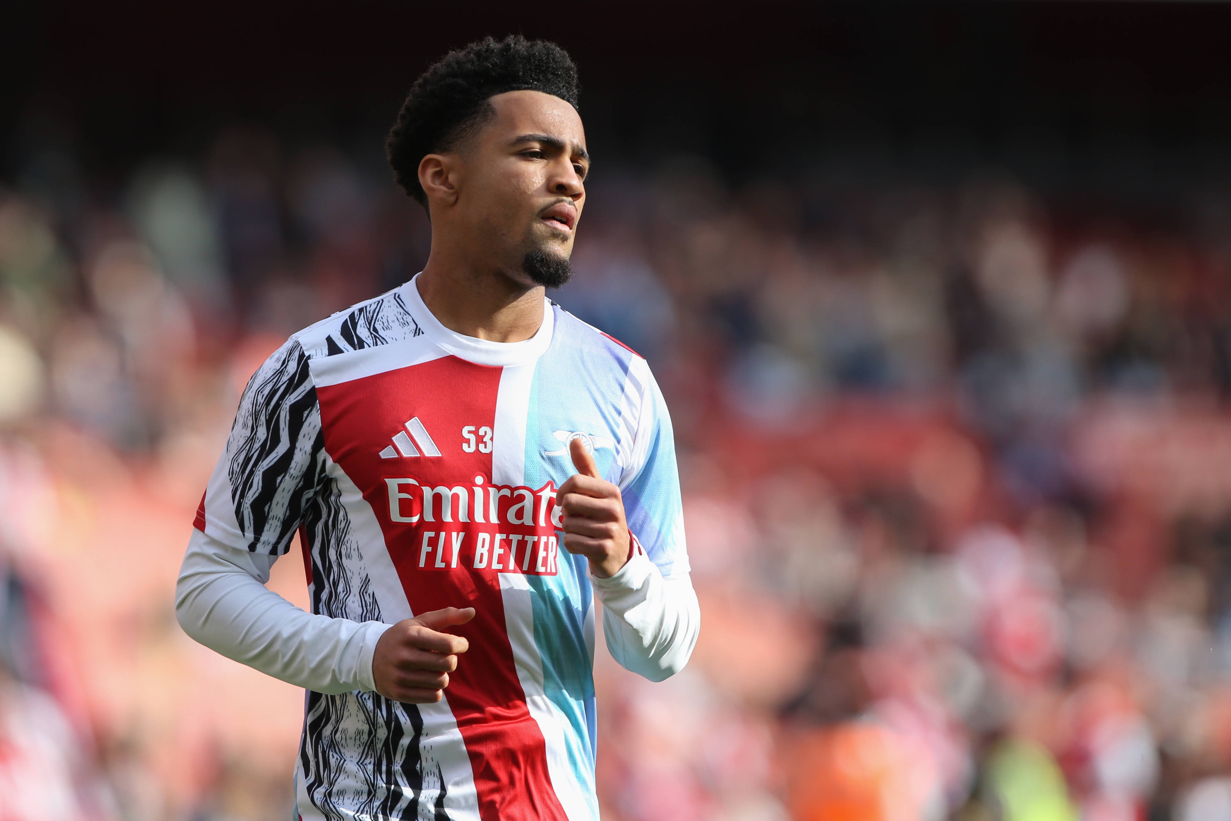 开云体育-杰拉德：恩瓦内里从枪手租借至马赛，对他的成长绝对有益无害