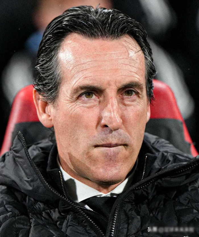 开云在线-狼队赢了维拉，中场崩了没人补，反击反而更狠|阿斯顿维拉|布恩迪亚|球队|阿姆斯特朗|曼联_新浪体育_新浪新闻